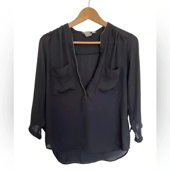H&M Tops - 5/20$ H&M Light black Button Down Shirt with Crew Neck size 10